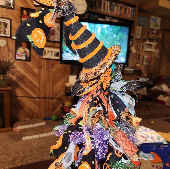 Fall Decor and Custom made Gnomes. - Picture 5 of 16